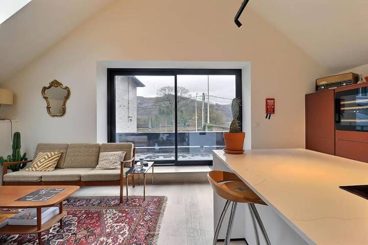 Gîte pour 8 personnes, avec terrasse et vue, animaux acceptés à Profondeville - 3