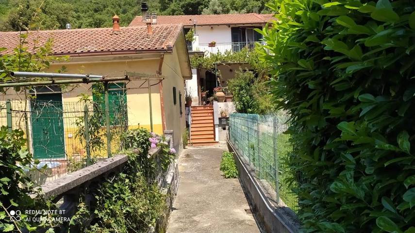 Gîte pour 5 personnes, avec vue et terrasse, animaux acceptés à Deiva Marina - 3