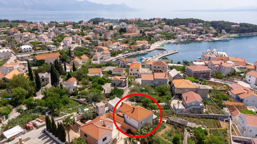 Ganze Wohnung, 2-Zimmer-Ferienwohnung mit Terrasse Sumartin, Brac A-764-a in Sumartin, Brac