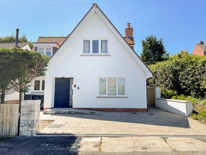 Log cabin for 6 people, with Garden in Swanage