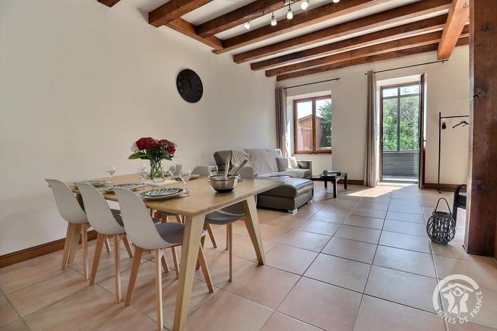 Gîte pour 6 personnes, avec jardin à Roz-Landrieux - 2