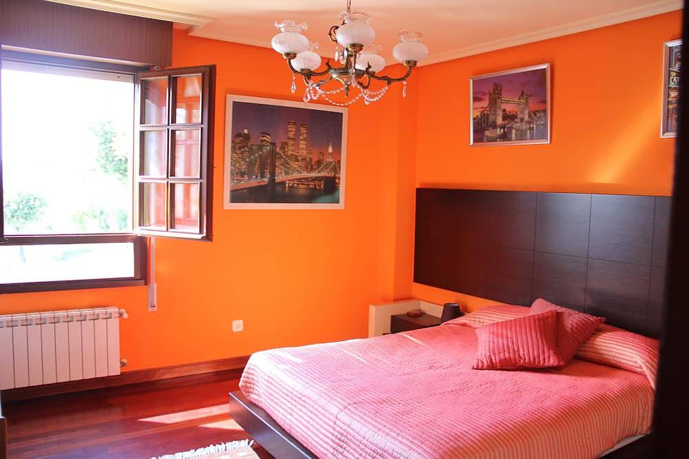 House with pool and games room in Santillana del Mar in Santillana del Mar, Cantabrian Coast