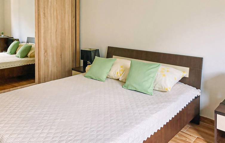 Ferienhaus für 4 Personen mit Terrasse in Muo, Boka Kotorska