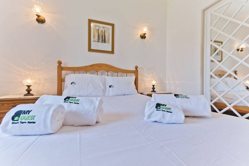 Lagoa Beach & Pool Villa (C120) in Praia do Meco, Sesimbra (Castelo)