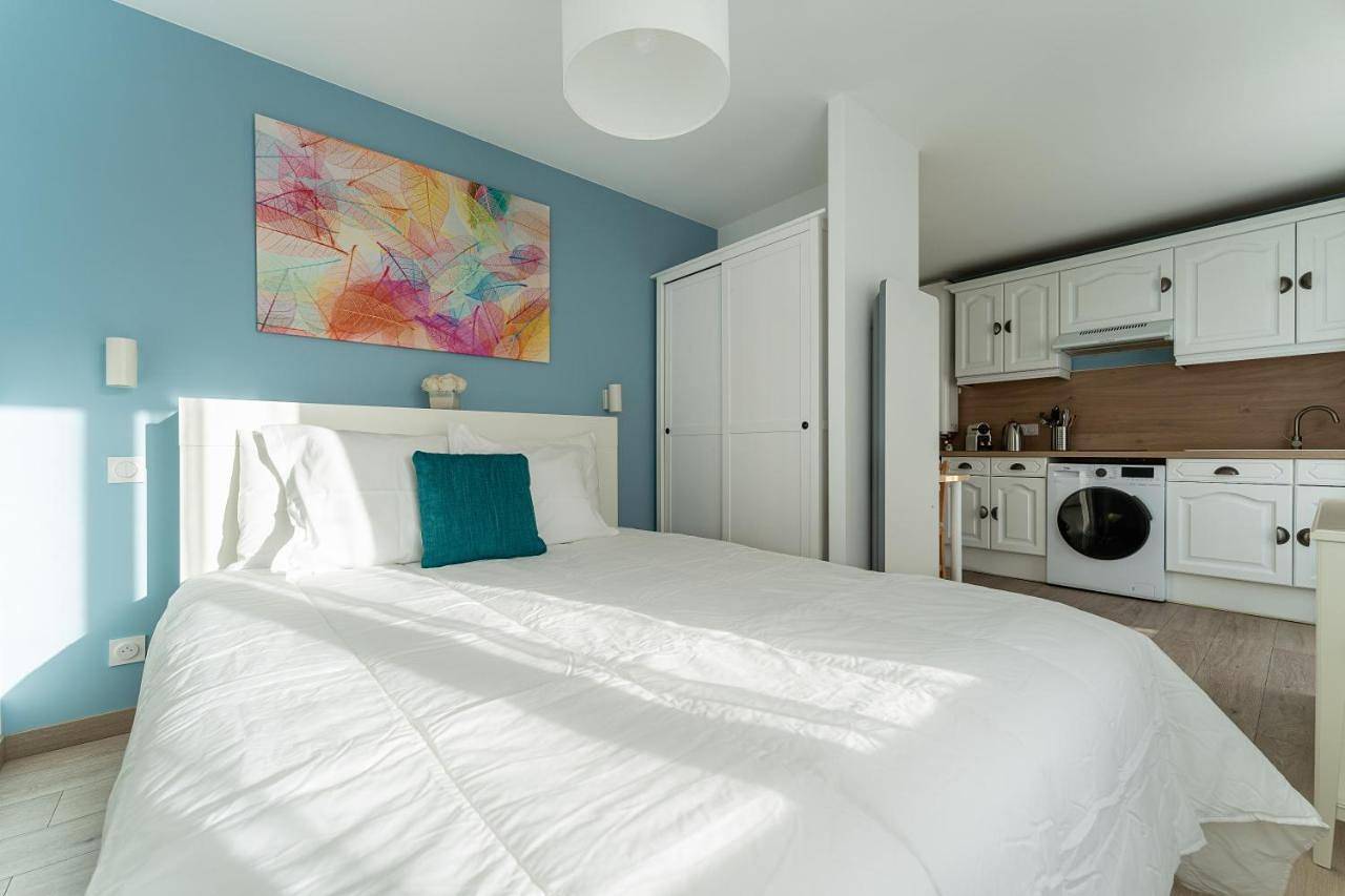 Appartement entier, One-Bedroom Apartment in Miribel, Ain