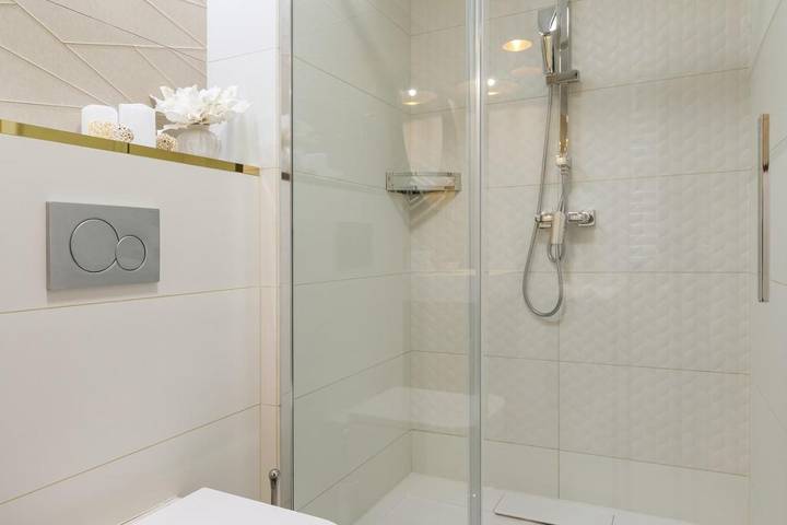 Ferienwohnung für 6 Personen, mit Garten und Ausblick sowie Seeblick in Keszthely - 4