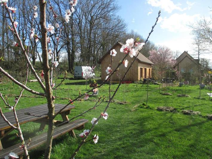 Gîte pour 6 personnes, avec jardin ainsi que jacuzzi et terrasse dans Baugy (Saône-et-Loire) - 2