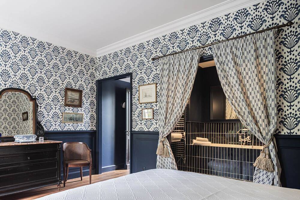 Deluxe double room in Le Pian-Médoc, Parque natural regional del Médoc
