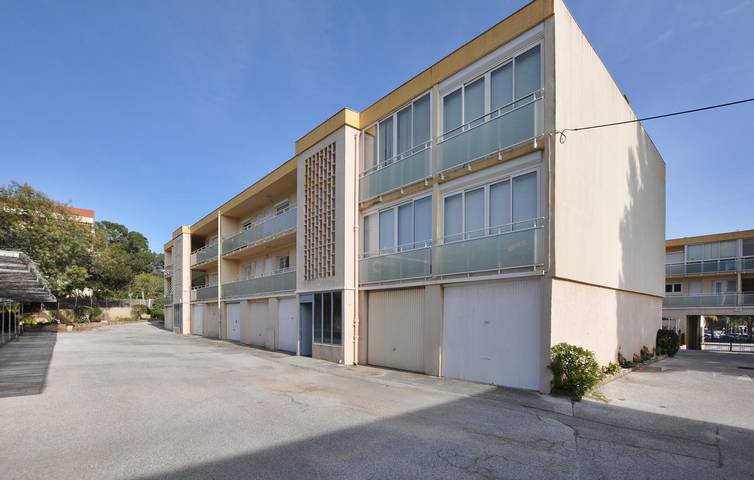 Gîte pour 4 personnes, avec terrasse à Bormes-les-Mimosas - 2