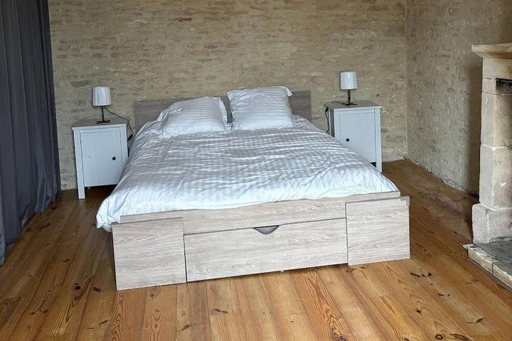 Gîte pour 9 personnes, avec terrasse et jardin à Colombiers-sur-Seulles - 2