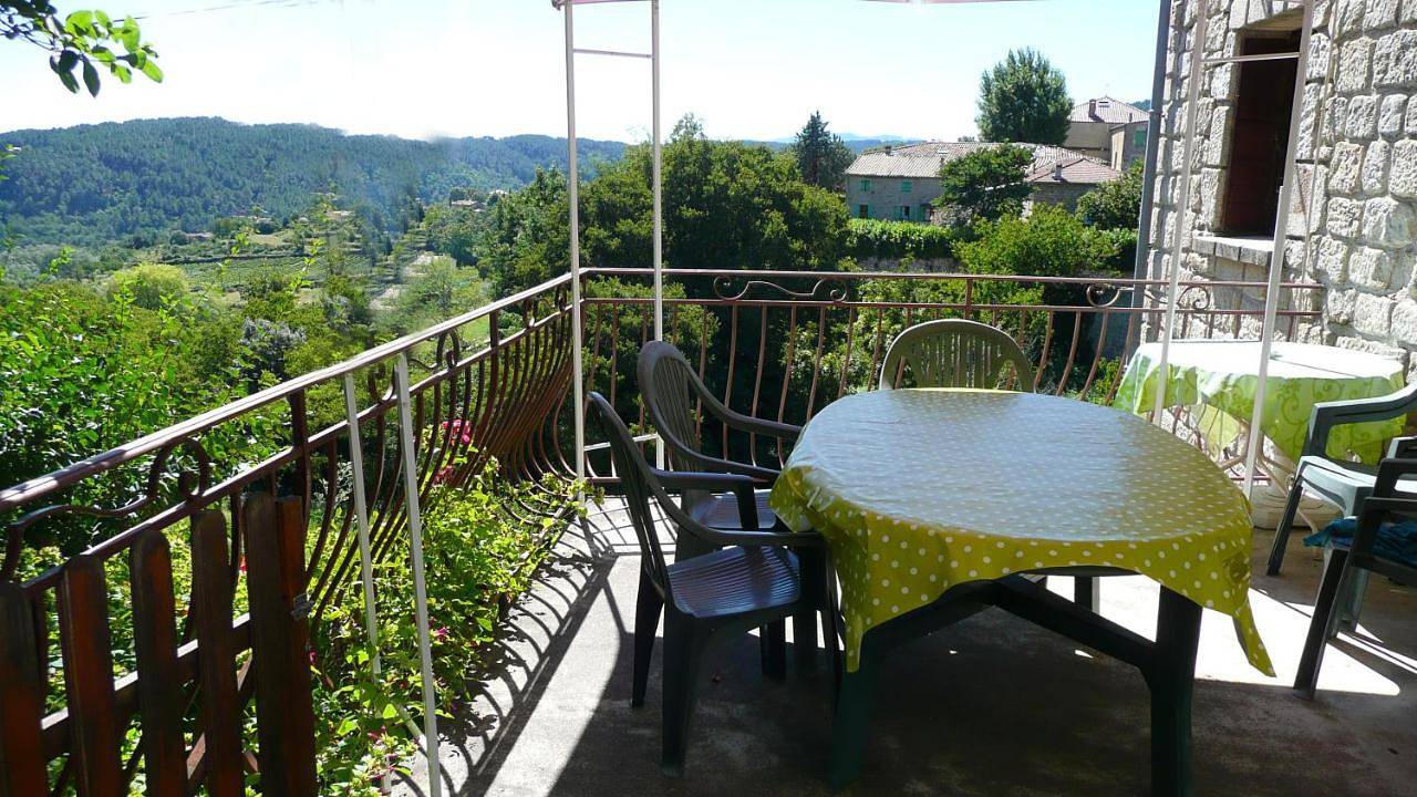 Appartement entier, Les Fabres in Vernon, Parc naturel régional des Monts d'Ardèche