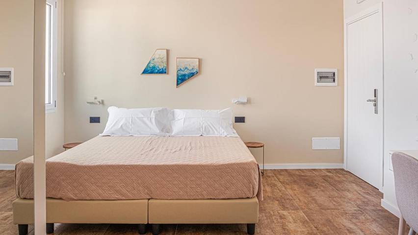 Maison d’hôte pour 2 personnes, avec terrasse et vue à San Teodoro - 2