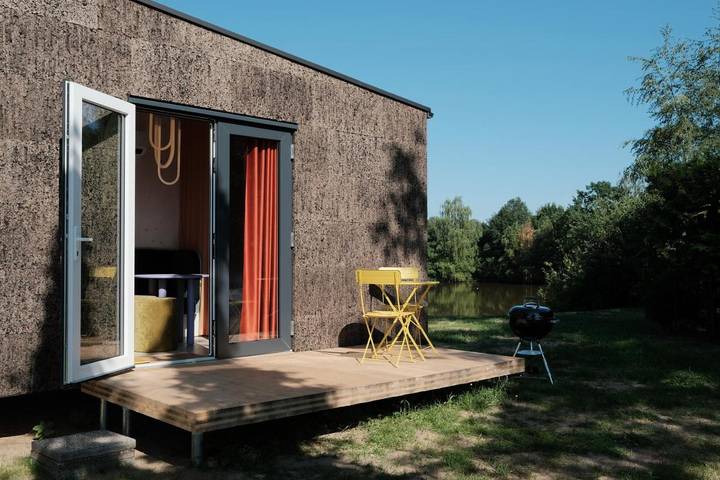 Ferienhaus für 4 Personen, mit Terrasse und Garten sowie Pool und Seeblick im Münsterland