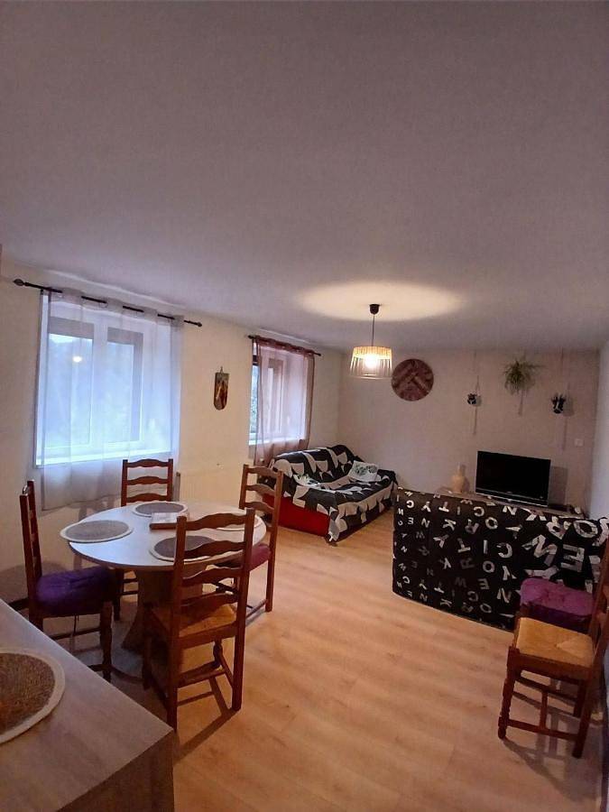 Gîte pour 5 personnes, avec vue à La Bourgonce - 2