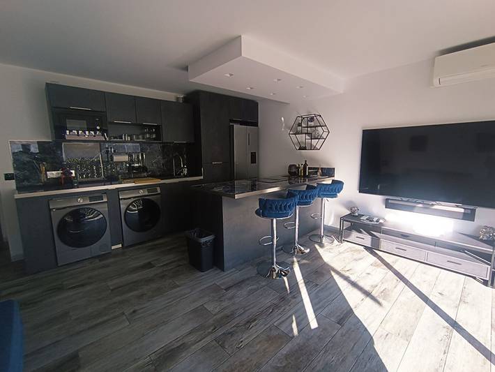 Gîte pour 4 personnes, avec Terrasse dans Golfe-Juan - 2