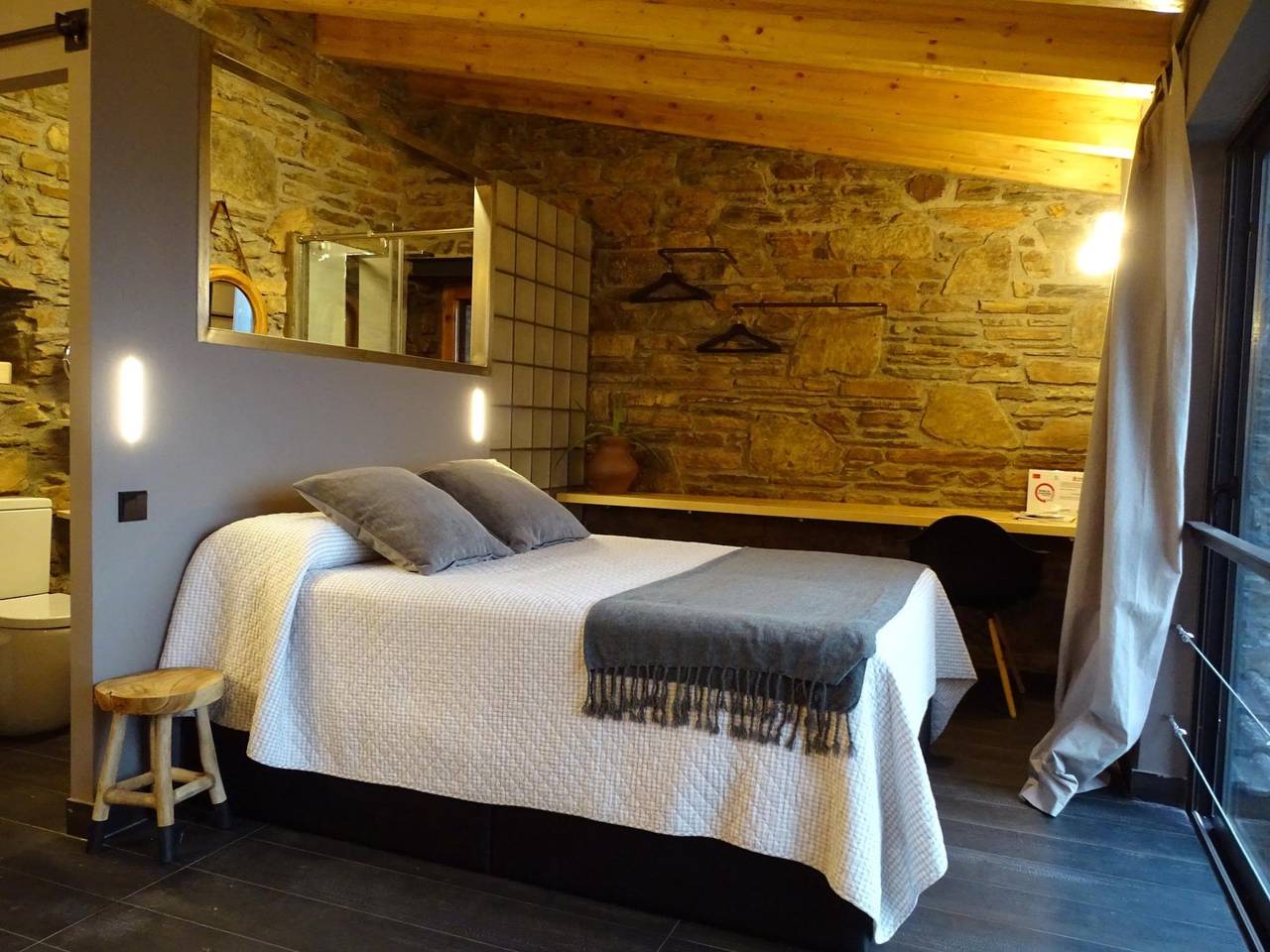 Acogedor estudio, 6km de la Seu d'Urgell, 21km de Andorra. in Valles del Valira, Pirineo Catalan