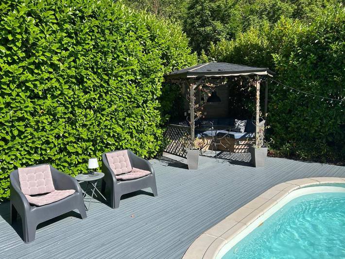 Chambre d’hôte pour 2 personnes, avec piscine ainsi que jardin et vue dans Vallée des Merveilles - 3