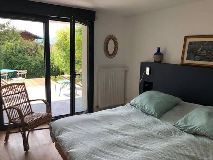 Villa pour 6 personnes, avec terrasse ainsi que jardin et vue sur le Lac d'Annecy - 2