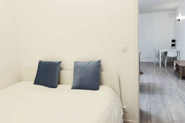 Ganze Wohnung, New deco Apt with private yard 150m to Rer bagneux in Bagneux, Hauts-de-Seine