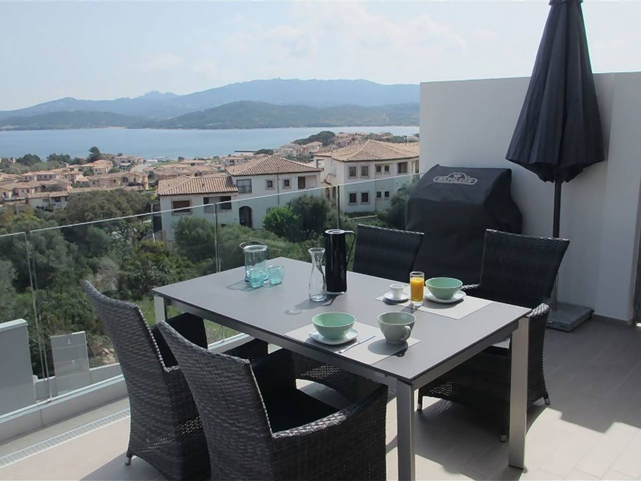 Appartamento intero, Wohnung mit Terrasse in Cannigione, Arzachena