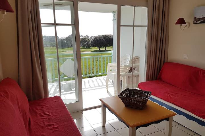 Appartement de vacances pour 4 personnes, avec piscine et balcon