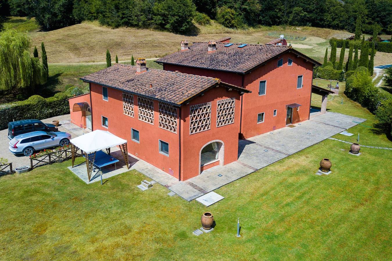 Villa Casa Rossa in a scenic place. 16 people in Reggello, Valdarno