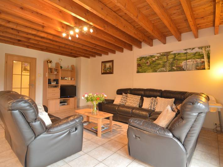 Gîte pour 14 personnes, avec terrasse ainsi que sauna et jardin, animaux acceptés à Malmedy - 3