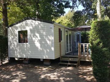 Camping für 6 Personen, mit Pool und Terrasse, mit Haustier in Messanges