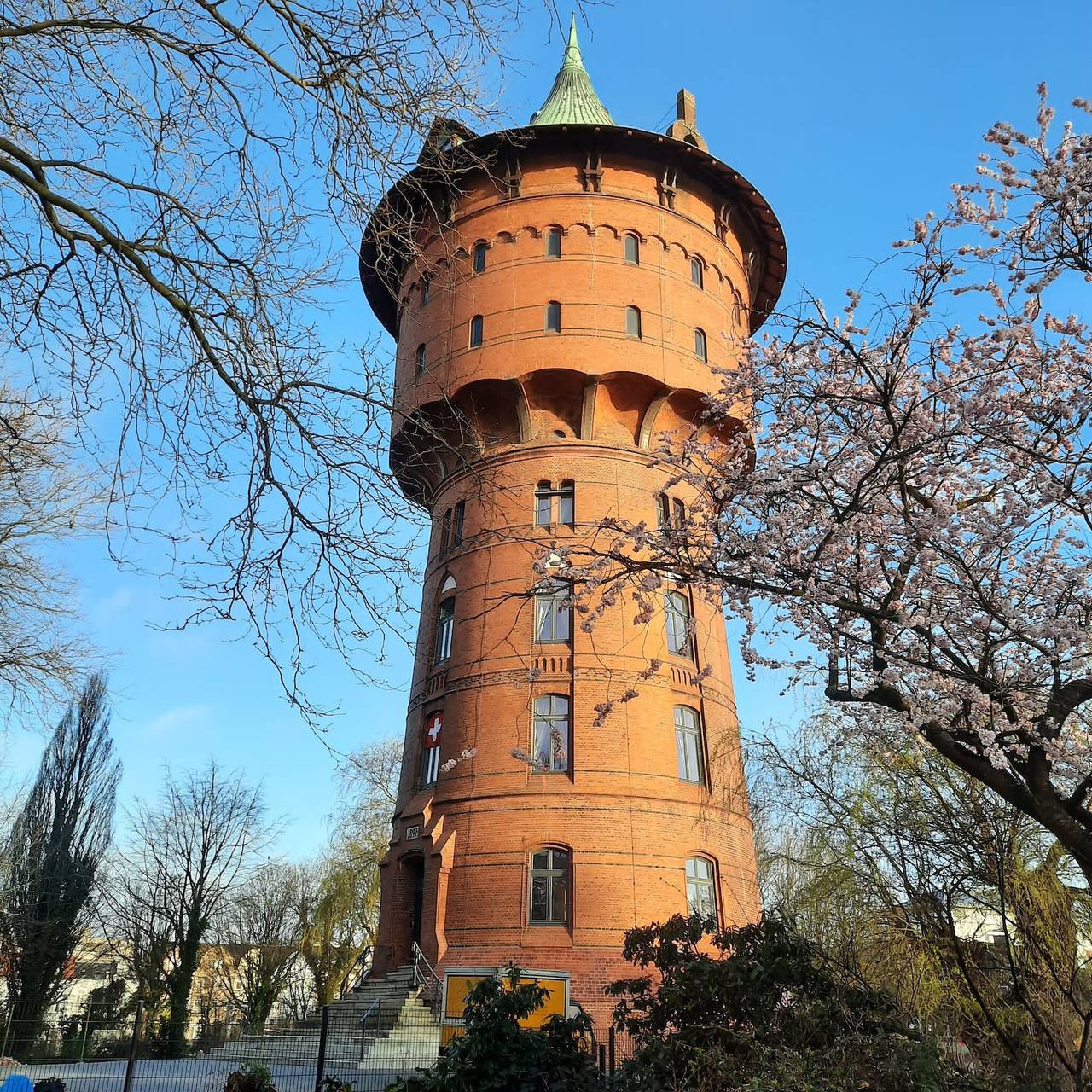 Ganze Wohnung, Ferienwohnung Wasserturm 'Drittes Obergeschoss'Sicht über Cuxhaven in Hafen Cuxhaven, Cuxhaven