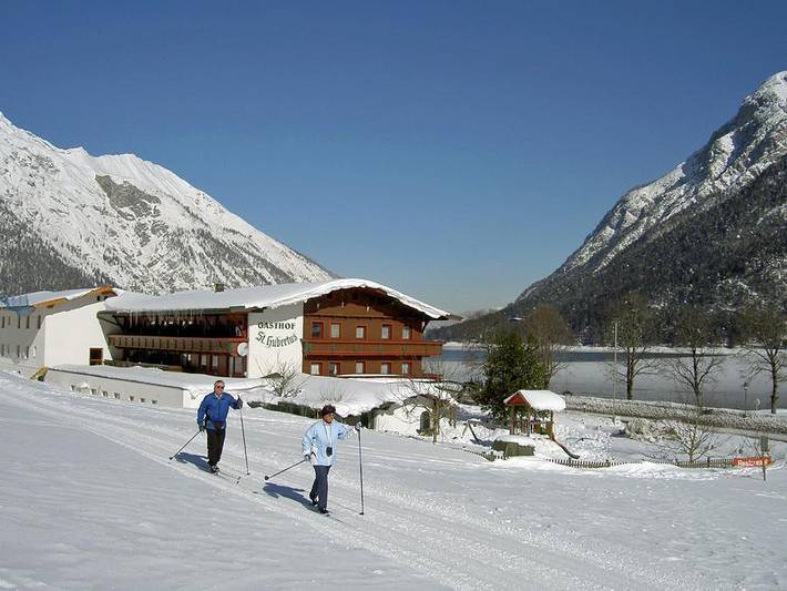Hotel für 2 Personen, mit Seeblick und Sauna sowie Balkon und Garten am Achensee - 2