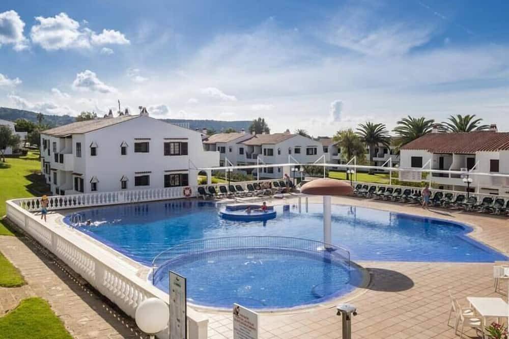 Apartamento entero, Cheap & Chic: Apartamento en Son Bou de 3 dormitorios in San Jaime Mediterráneo, Municipio de Alaior