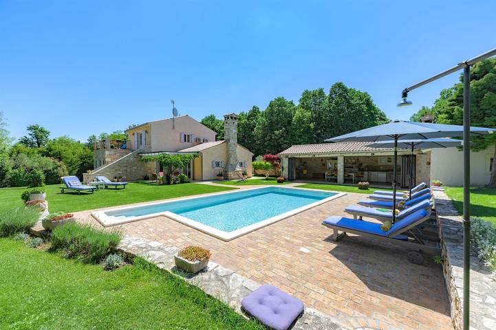 Villa für 10 Personen, mit Sauna und Garten sowie Pool, kinderfreundlich - 1