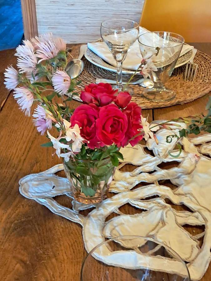 Chambre d’hôte pour 2 personnes, avec jacuzzi et sauna ainsi que piscine et jardin, adapté aux familles dans le Cher - 2