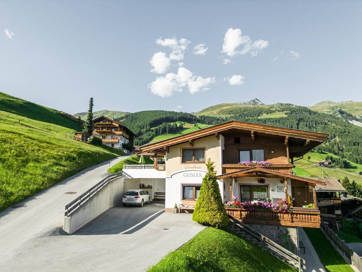 Ganze Wohnung, Landhaus Geisler in Tuxer Alpen, Hintertux