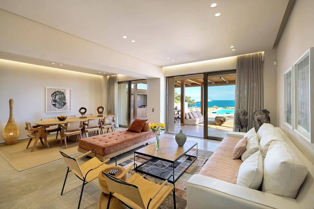 Casa Tequiero, an Ethereal Seaview Retreat in Limenas Chersonisou, Iraklio-Heraklion und Umgebung