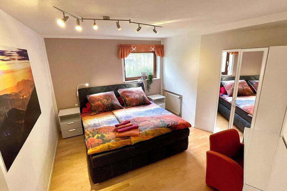 Ganze Wohnung, Sommeraktion Weinfest & Wandern: Freiburg in Sölden/Schwarzwald bis 3 Personen in Sölden, Südschwarzwald