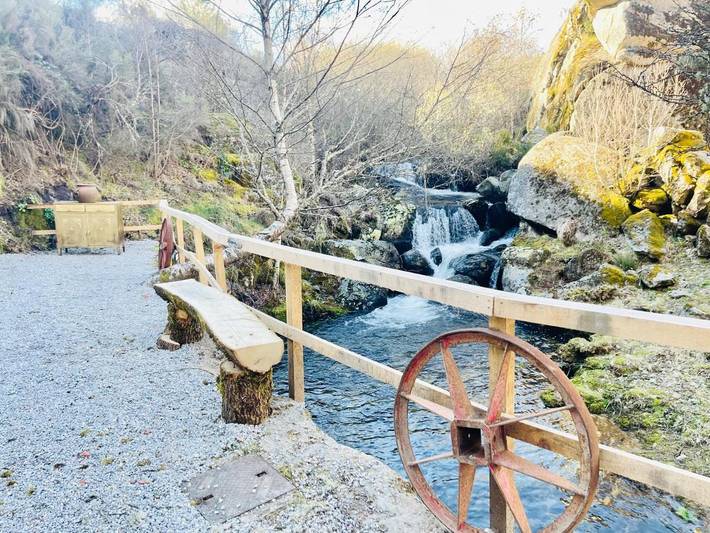 Location de vacances pour 6 personnes, avec vue sur le lac ainsi que vue et jardin dans Penedones - 4