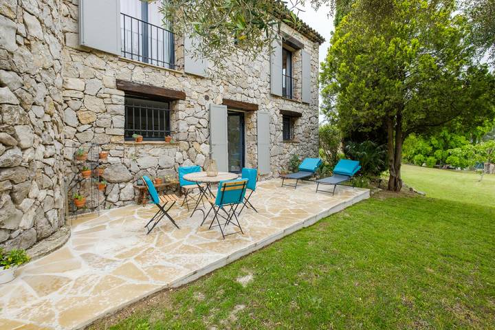 Ferienhaus für 4 Personen, mit Garten an der Côte d'Azur - 3
