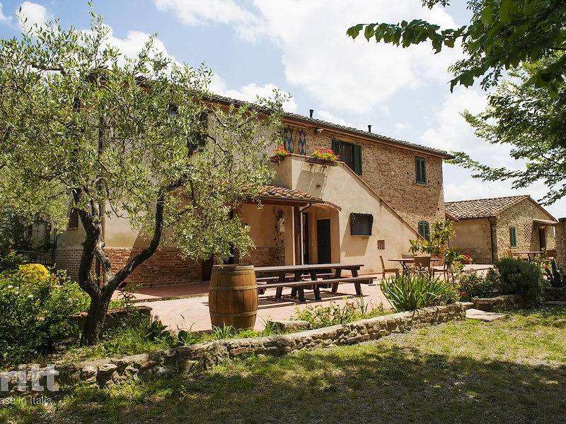 Tritt — 2-Personen-Wohnung in Volterra mit Schwimmbad in Peccioli, Pisa Provinz