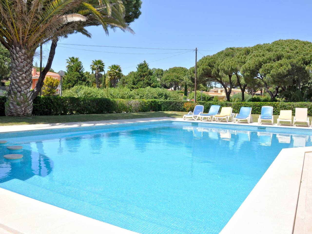 Villa in Vilamoura mit Pool und Grill in Vilamoura, Quarteira