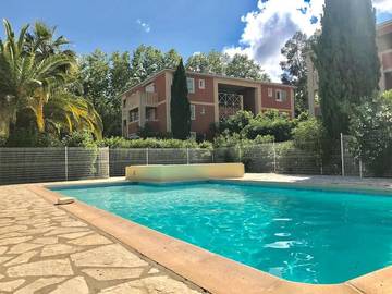 Gîte pour 4 personnes, avec piscine et terrasse dans Tamaris