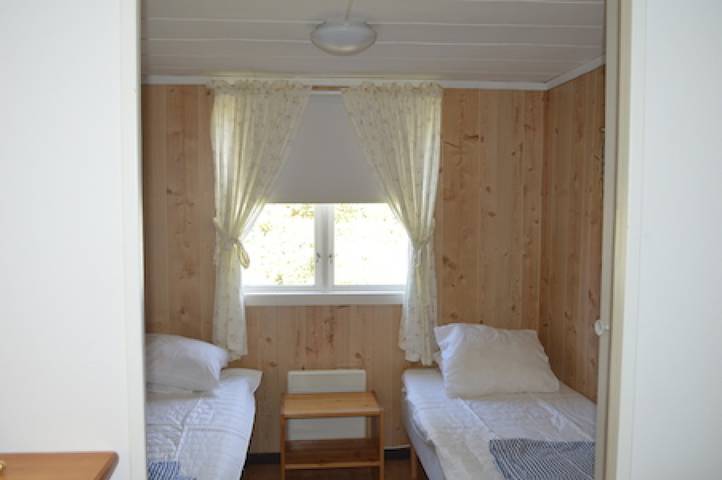 Angler-Ferienhaus 50 Meter vom Wasser in Vikbolandet