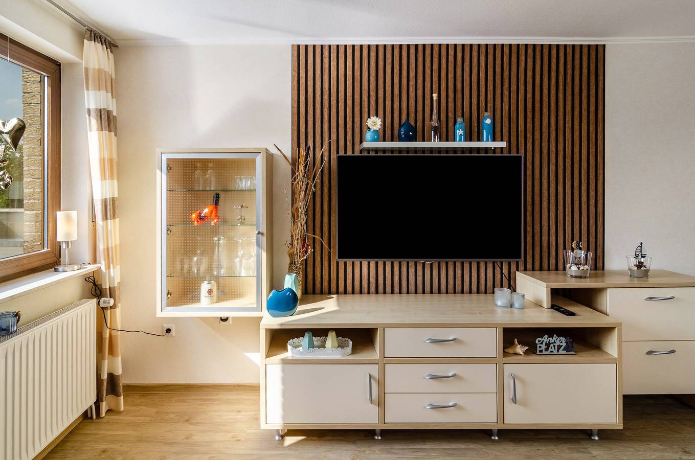 Entire apartment, Apartment 'Ferienwohnung Bodenstein' with Private Terrace and Wi-Fi in Surwold, Nordseeküste