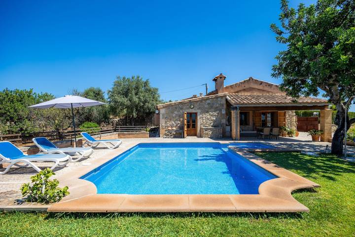 Villa für 4 Personen, mit Garten - 1
