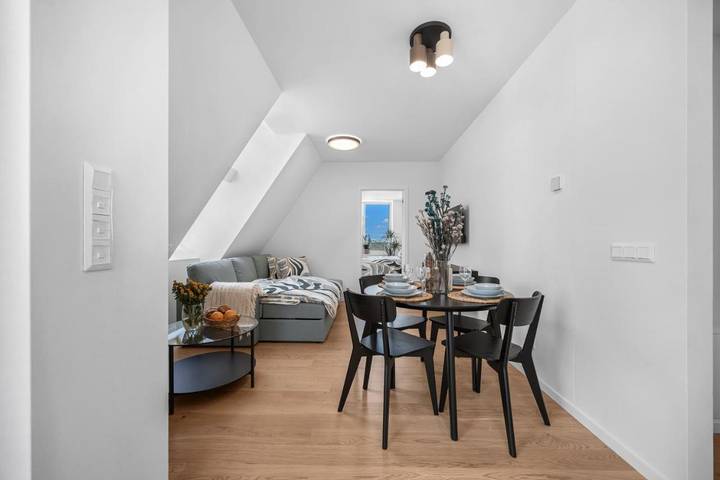 Apartamento para 4 personas, con vistas y balcón en Bratislava