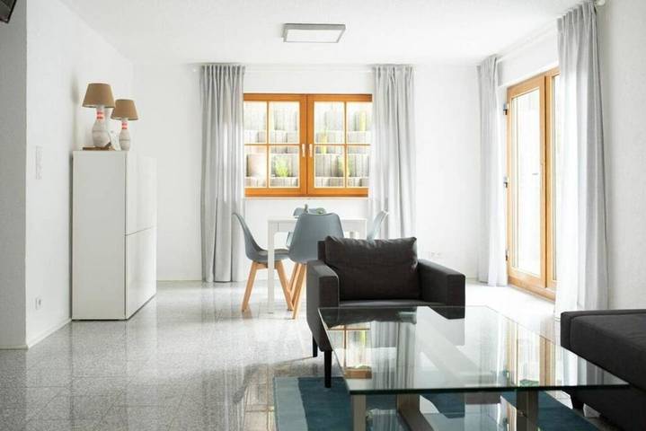 Ferienwohnung für 6 Personen, mit Terrasse in Oberndorf am Neckar