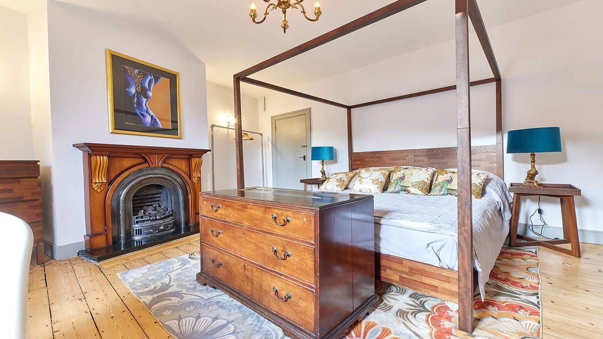 Host & Stay | Peacock House in Tynemouth, North Tyneside