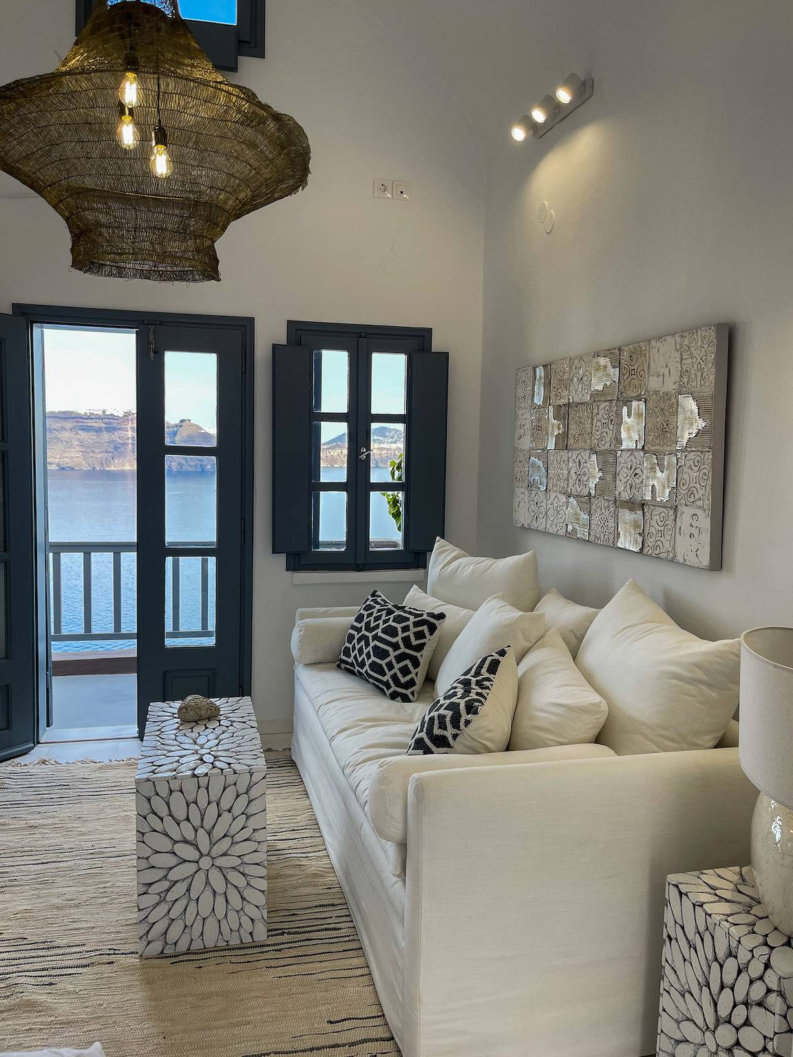 Villa Thera in Ormos Ammoudiou, Oia