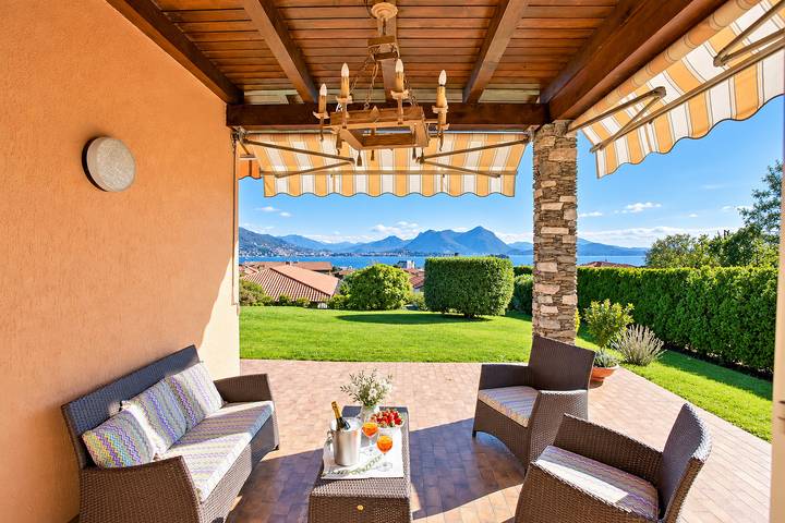 Maison de vacances pour 7 personnes, avec vue sur le lac ainsi que terrasse et jardin, animaux acceptés - 1