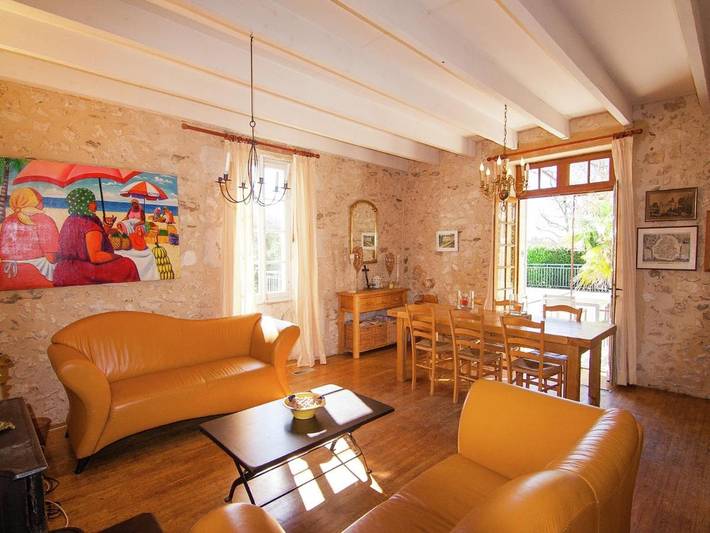 Location de vacances pour 6 personnes, avec piscine et jardin à Sigoulès - 4